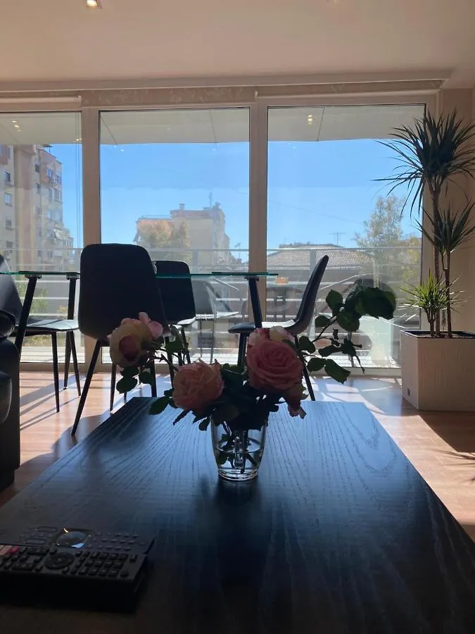 4E Apartment Tiran